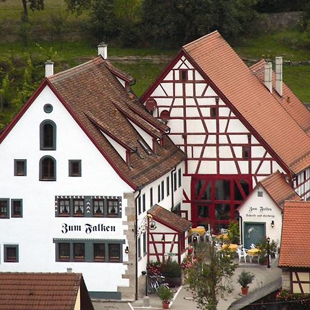 Landhaus Zum Falken Tauberzell エクステリア 写真